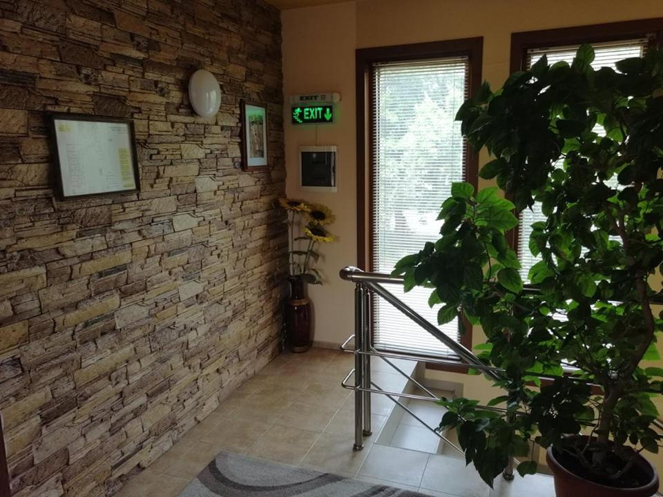 Хотел Омега Stara Zagora Extérieur photo