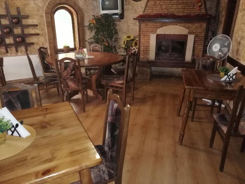 Хотел Омега Stara Zagora Extérieur photo