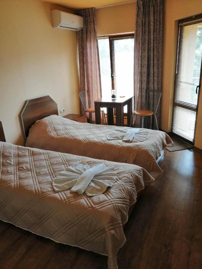 Хотел Омега Stara Zagora Extérieur photo
